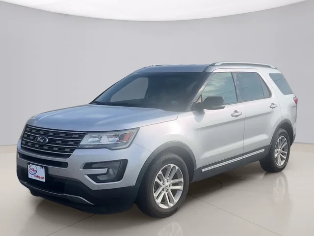 Pre-Owned 2016 Ford Explorer XLT