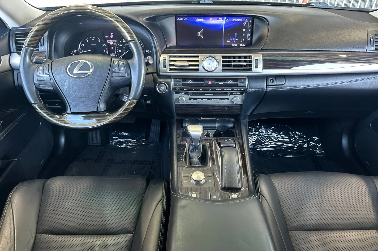 Used 2016 BLACK Lexus  image 12