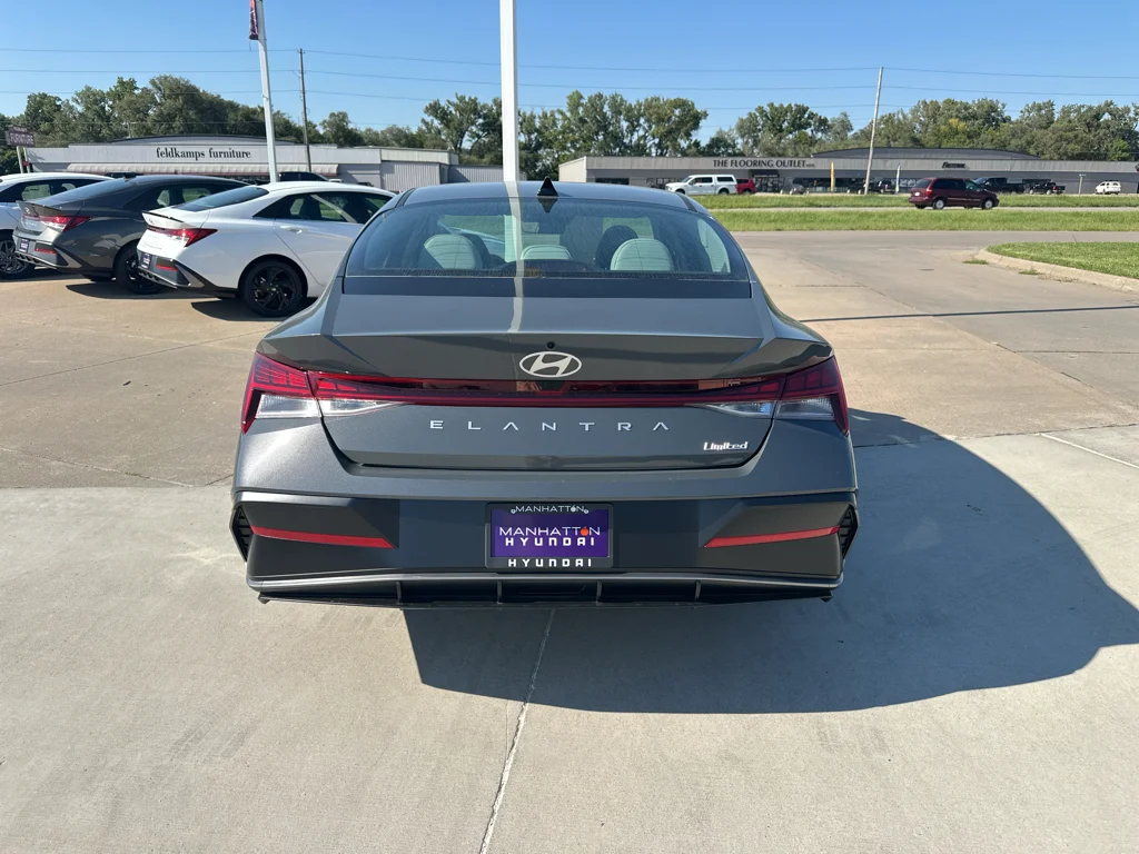 New 2026 Ecotronic Gray Hyundai Limited image 14