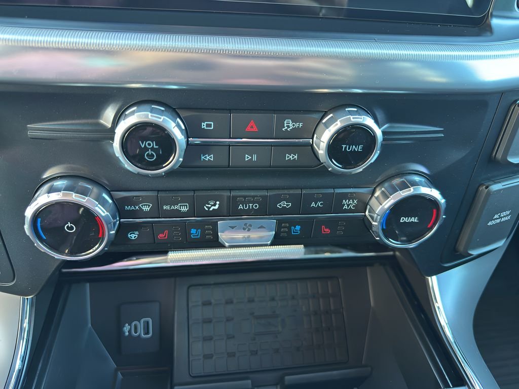 2025 Ford F-150 Lariat - Photo 23
