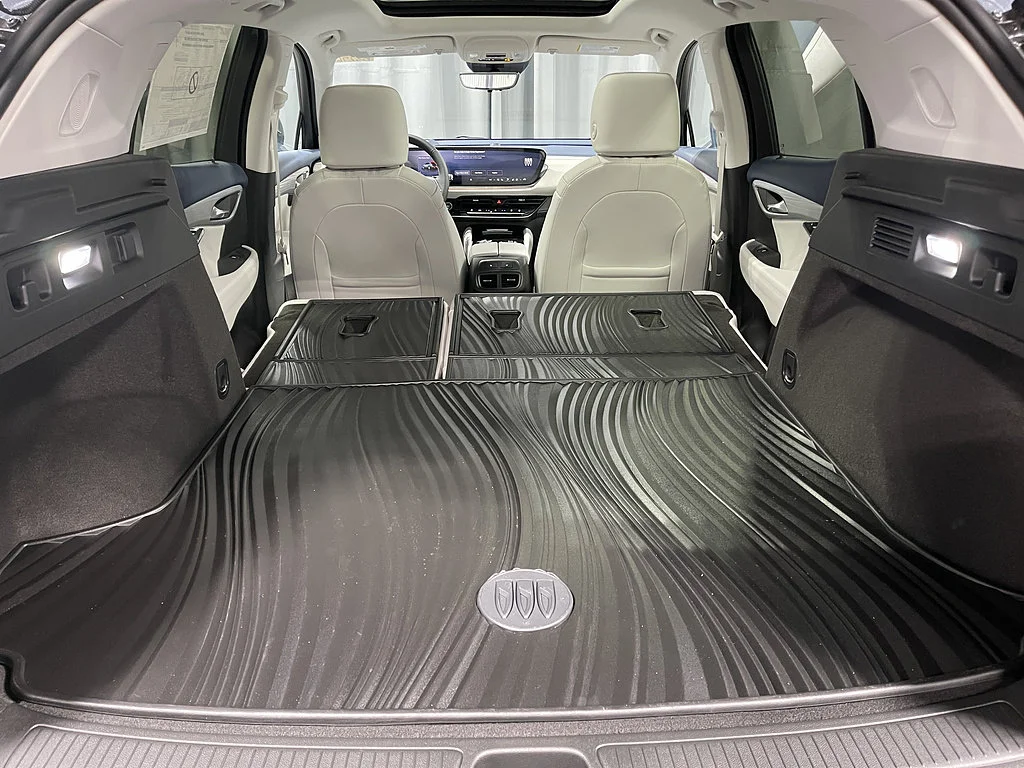 New 2026 Quartz Blue Metallic Buick Avenir image 16