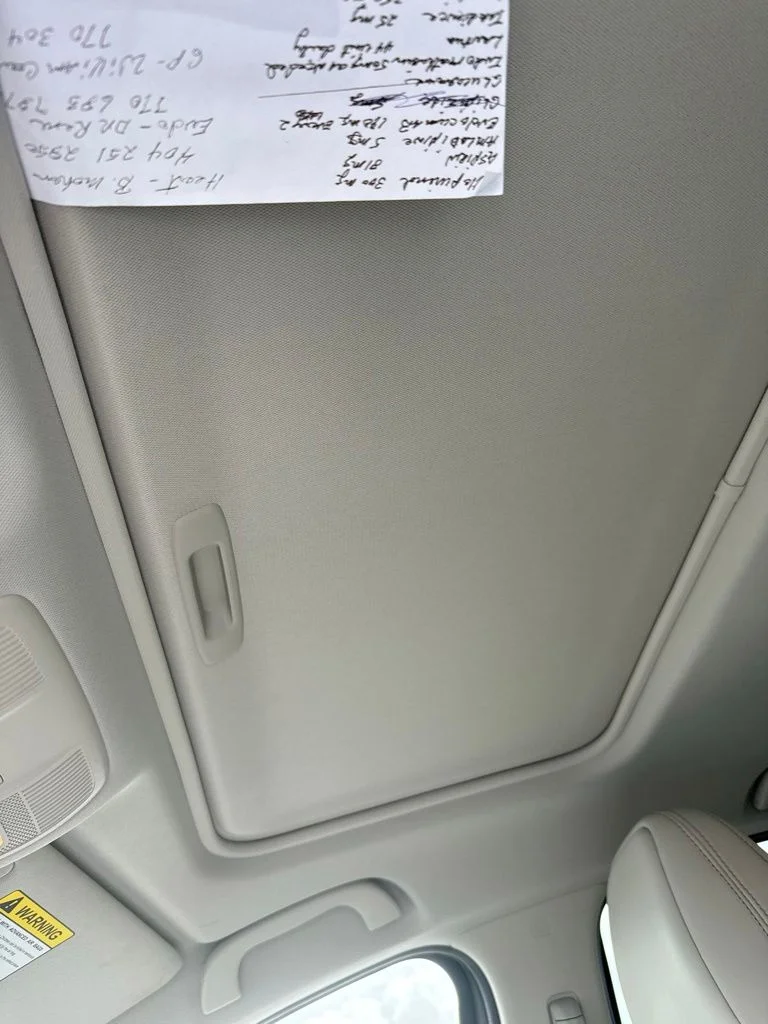Used 2019 White Mazda Grand Touring image 4