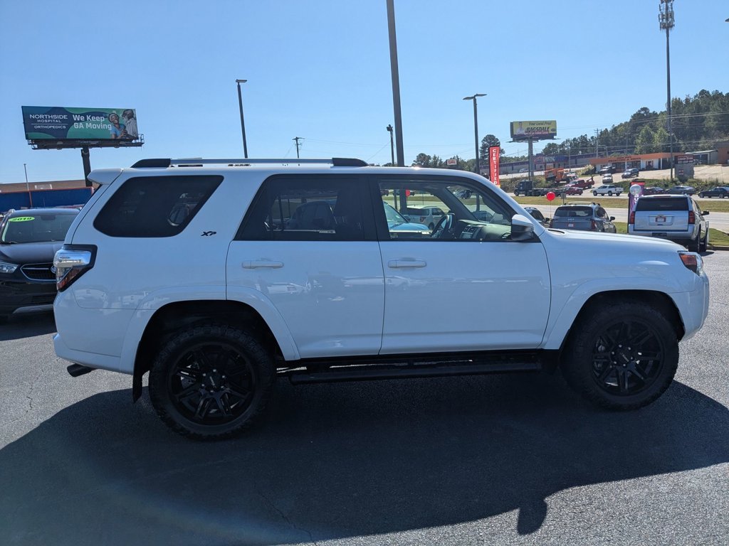 2023 Toyota 4Runner SR5 photo 4
