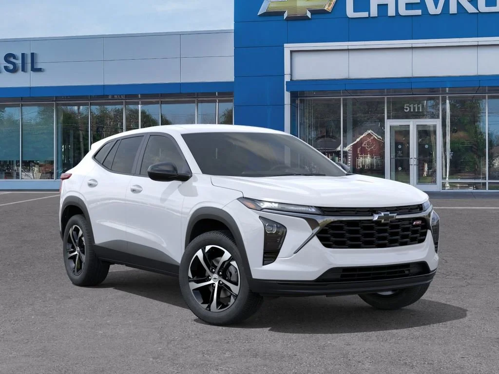 New 2026 Summit White Chevrolet 1RS image 7