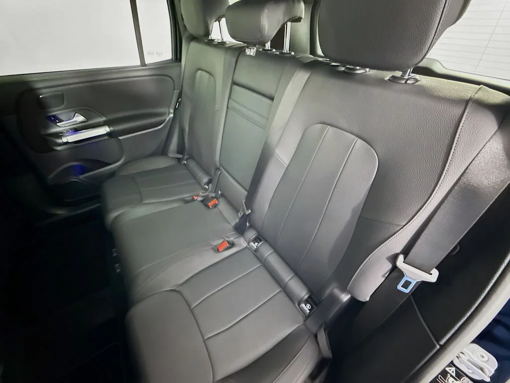 2025 Mercedes-Benz GLB Base - Photo 25