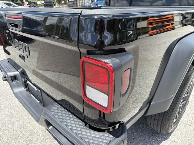 New 2026 Black Clear-Coat Exterior Paint Jeep Sport S image 9
