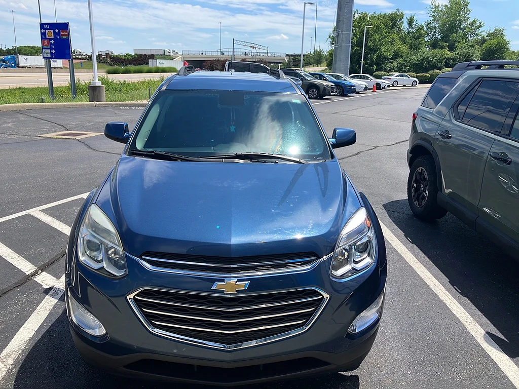 Used 2016 Patriot Blue Metallic Chevrolet LT image 5