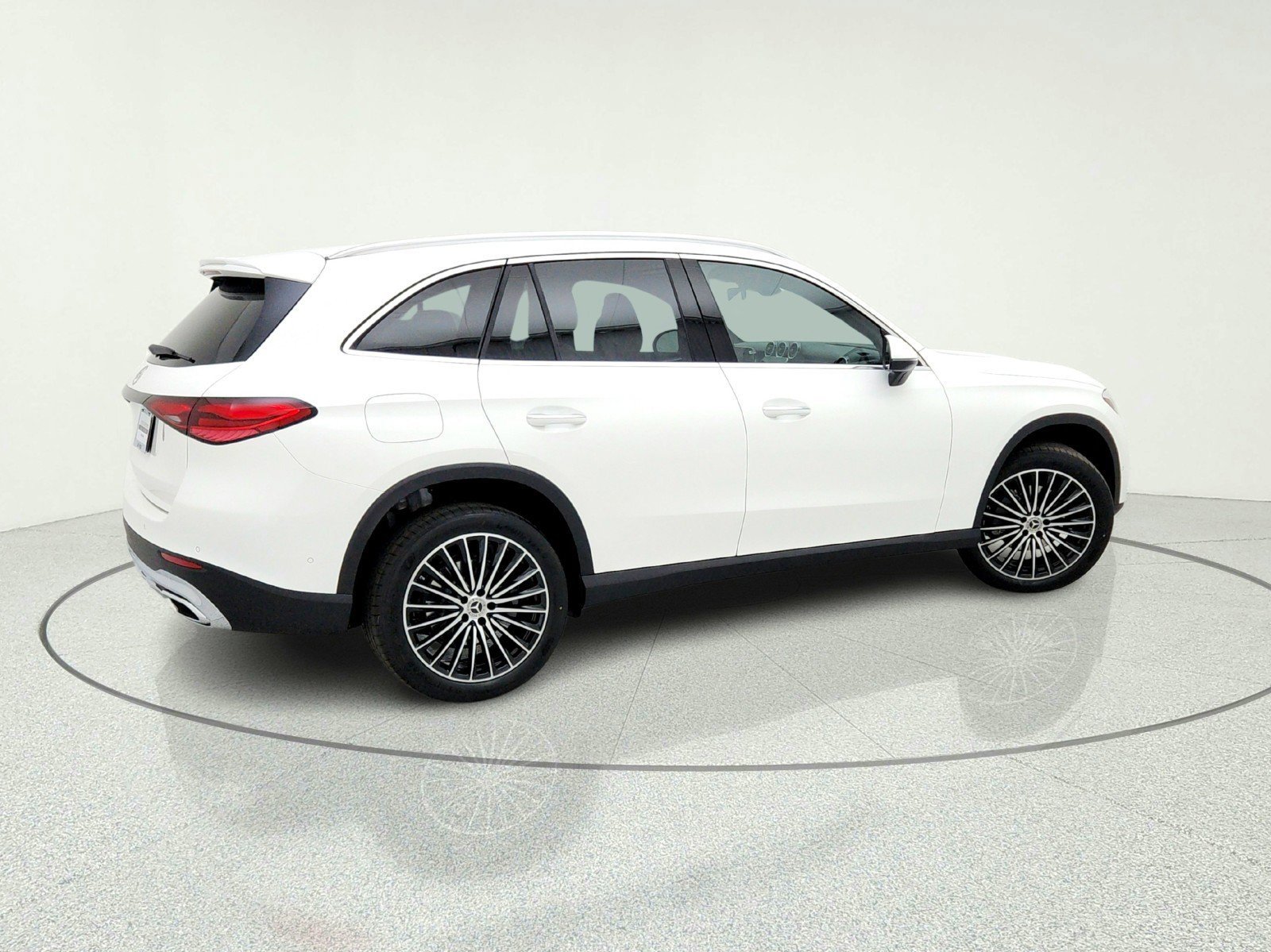 New 2026 Polar White Mercedes-Benz GLC 300 SUV image 29