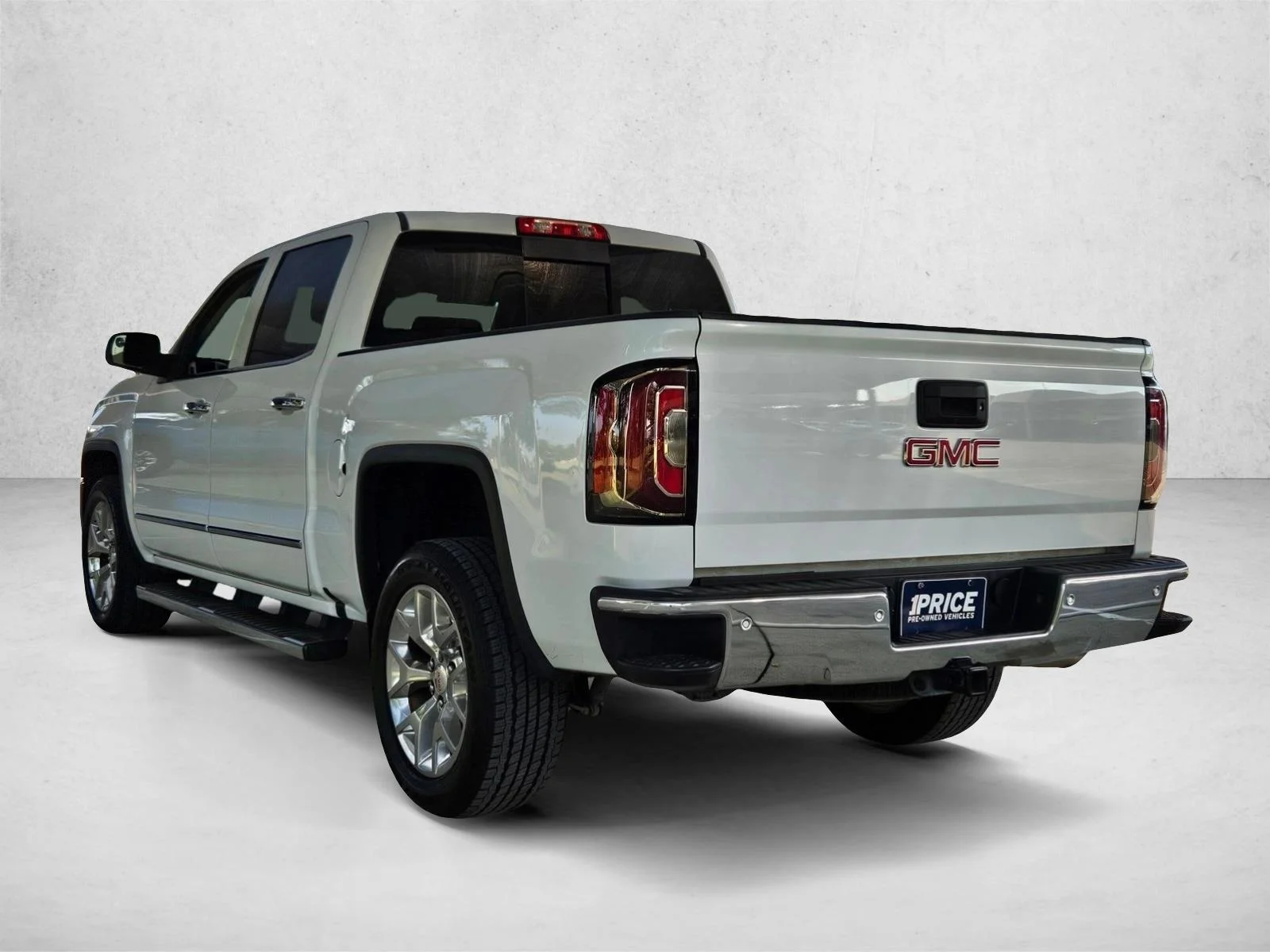 Used 2017 Summit White GMC SLT image 8