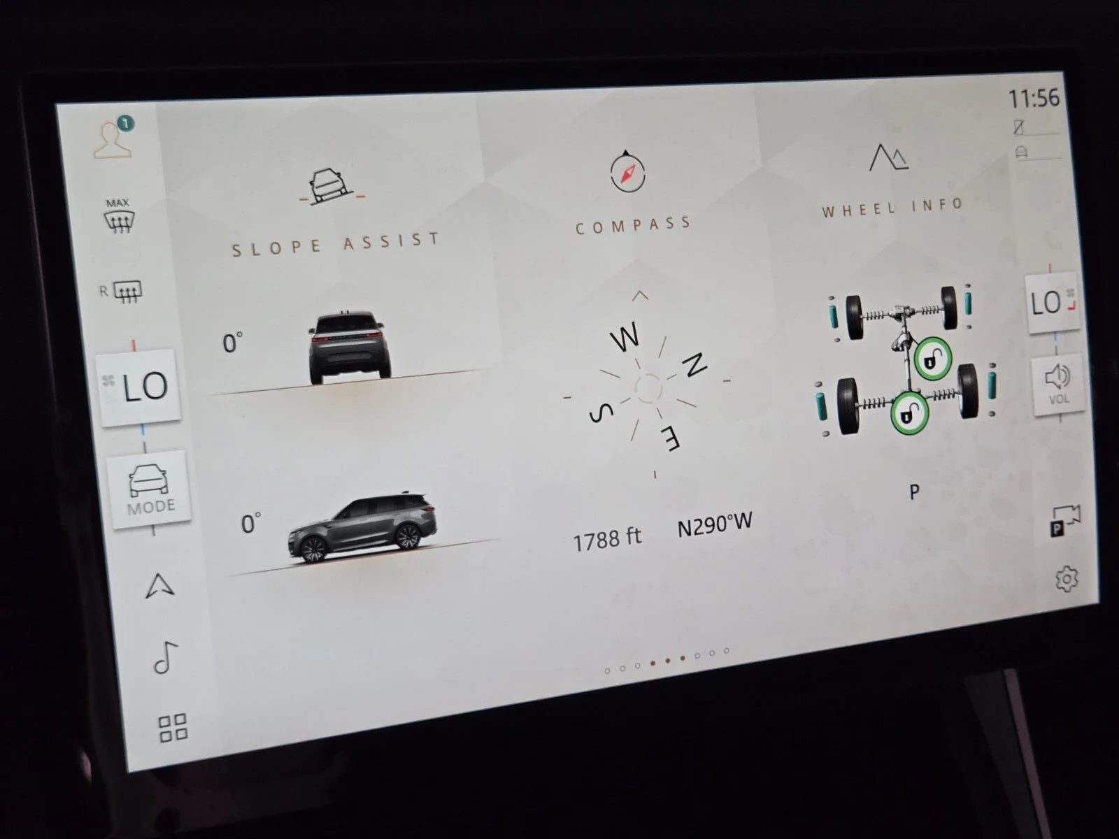 New 2026 Borasco Grey Land Rover Dynamic SE image 31