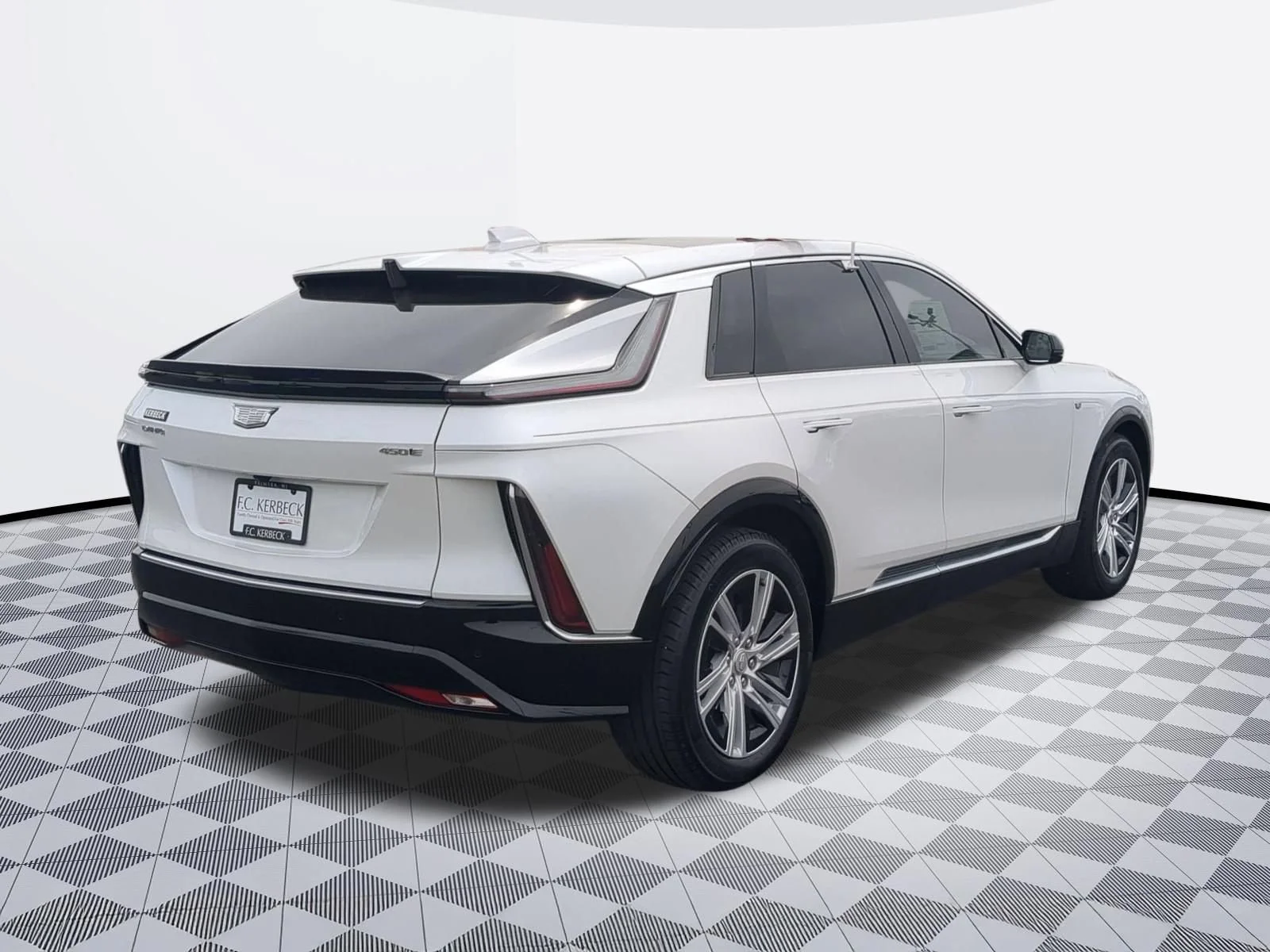 Used 2024 Crystal White Tricoat Cadillac Tech image 8