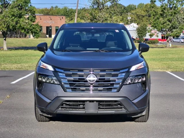 Used 2024 Gray Nissan S image 16
