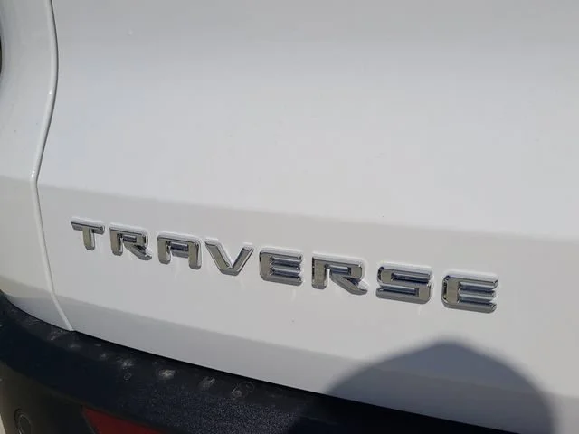 New 2026 Summit White Chevrolet LT image 10
