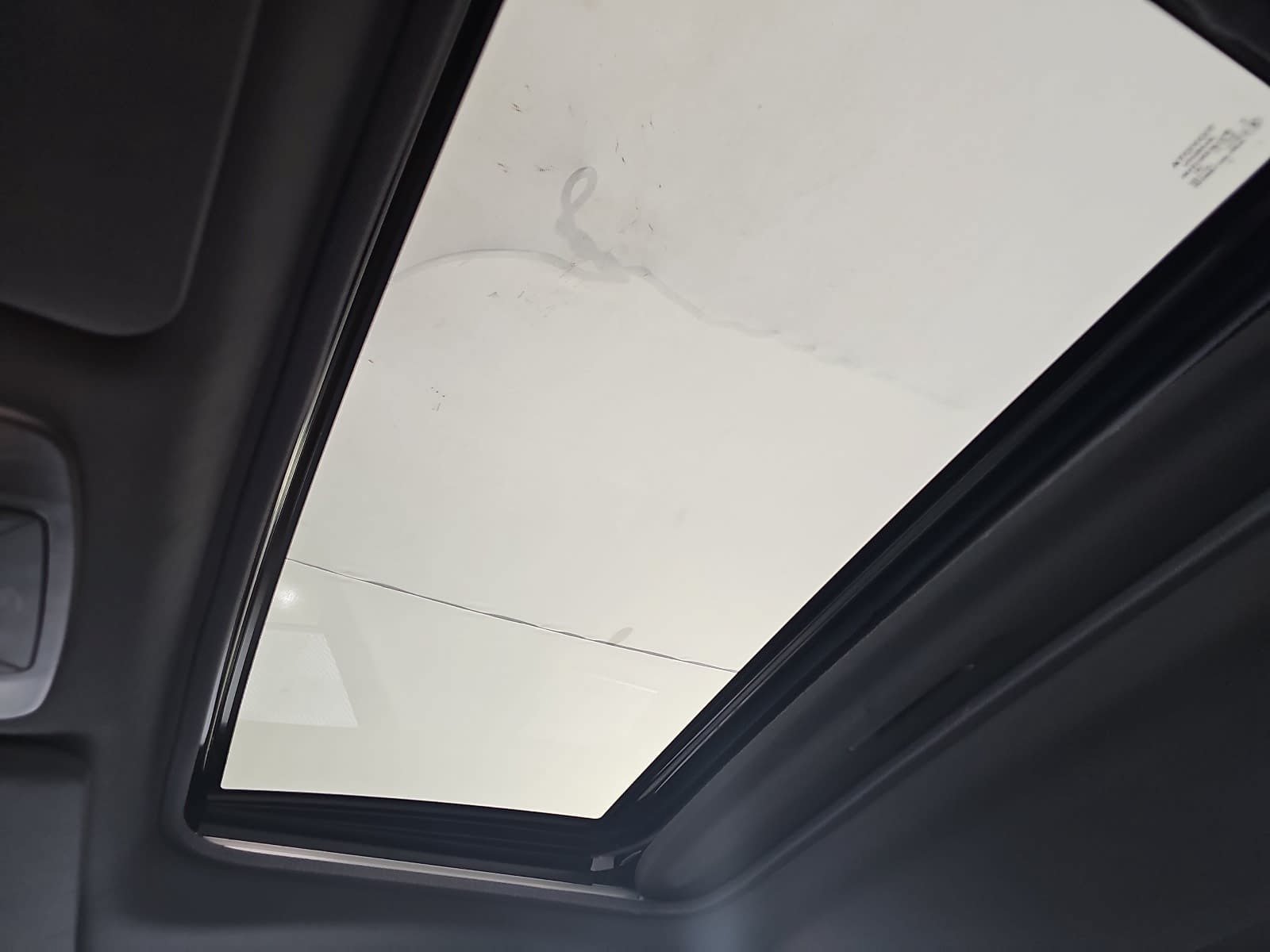 Used 2022 Beige Toyota XLE image 27