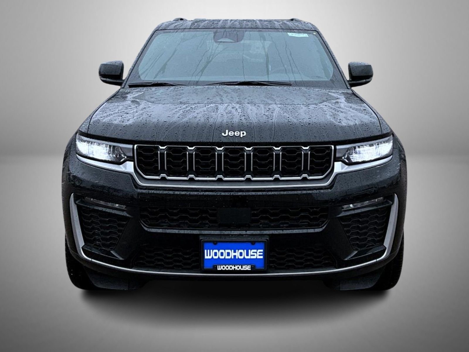 New 2026 Diamond Black Crystal Pearlcoat Jeep Limited image 2