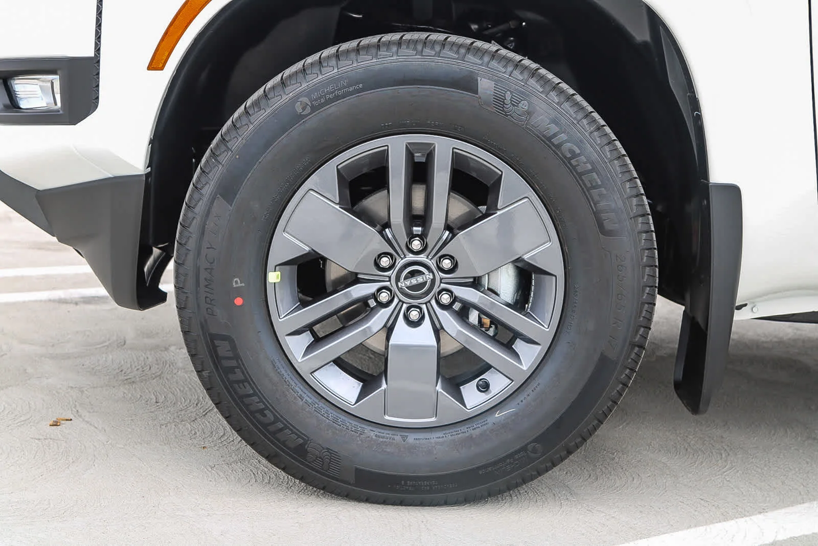 New 2025 Glacier White Nissan Crew Cab SV image 11