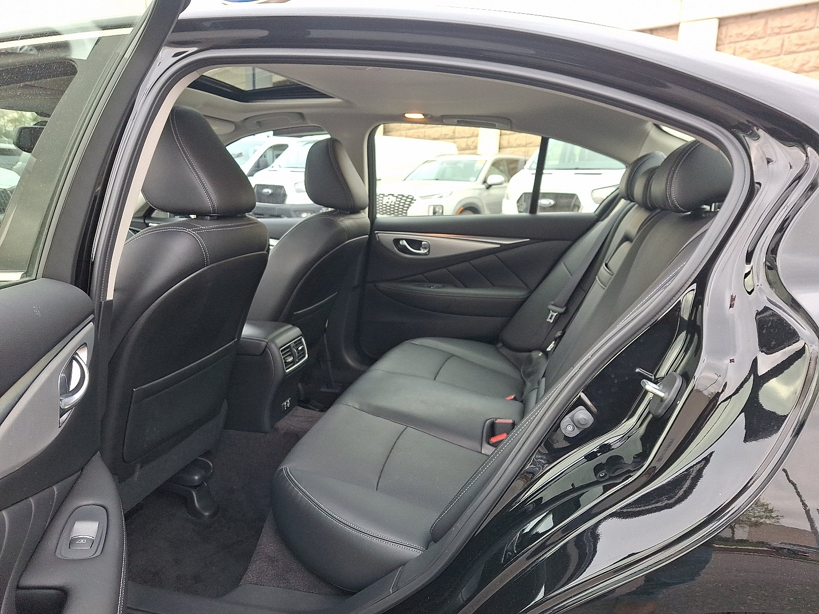 Certified Used 2023 Black Obsidian - KH3 INFINITI LUXE AWD image 10