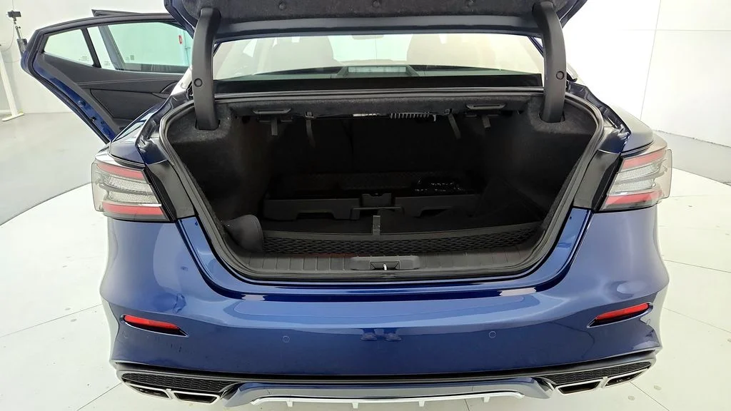 Used 2023 Blue Nissan Platinum image 20