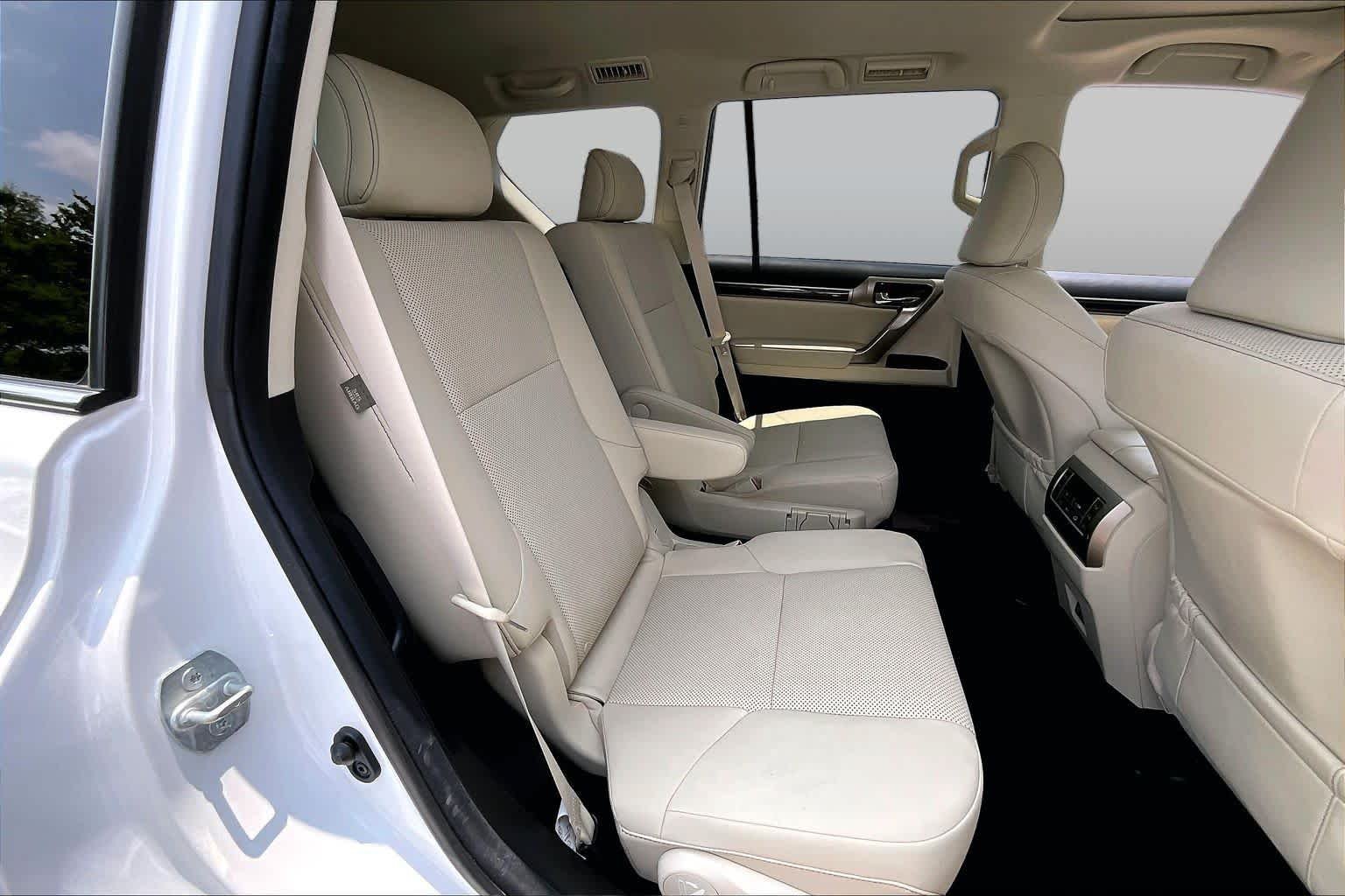 Used 2021 Starfire Pearl Lexus Premium image 20