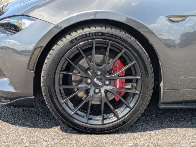 Used 2018 Gray Mazda Club image 12
