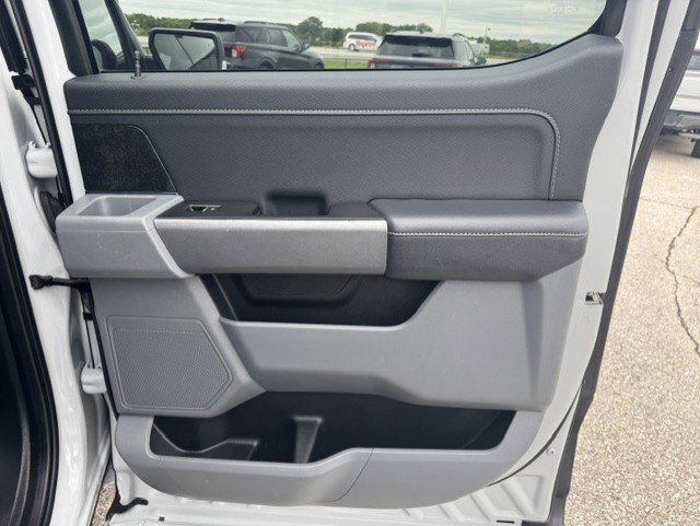 Used 2023 Avalanche Ford XLT image 29