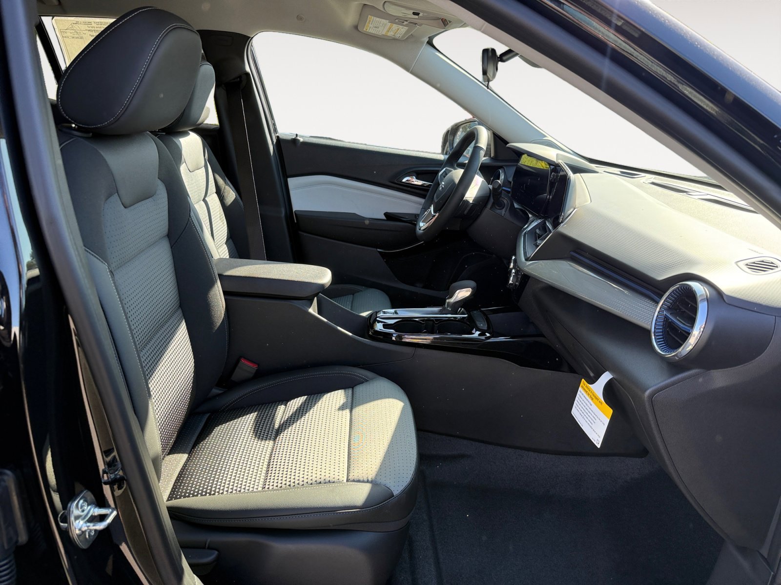 New 2026 Mosaic Black Metallic Chevrolet LT image 19