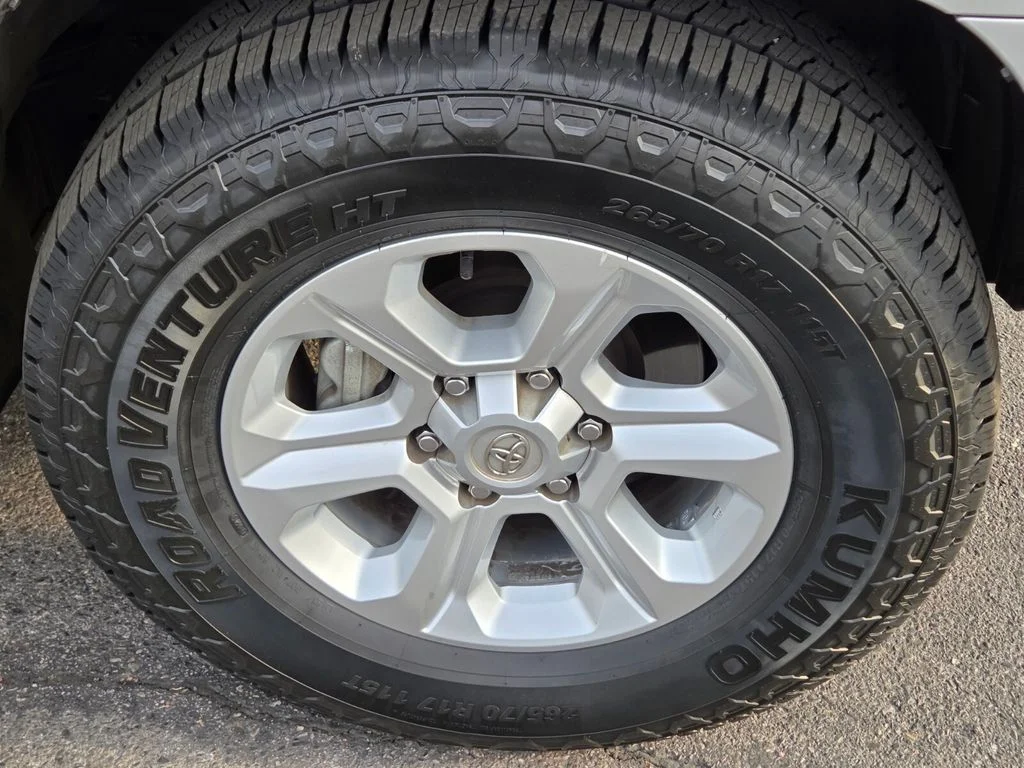 Used 2023 Silver Toyota SR5 image 9