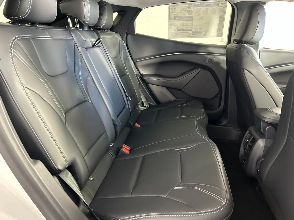 New 2026 Star White Metallic Tri-coat Ford Premium image 30