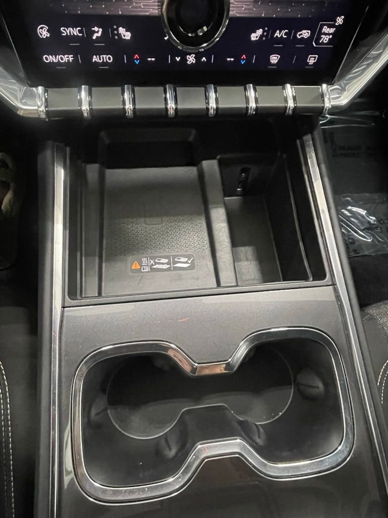 2025 GMC Acadia Elevation - Photo 24