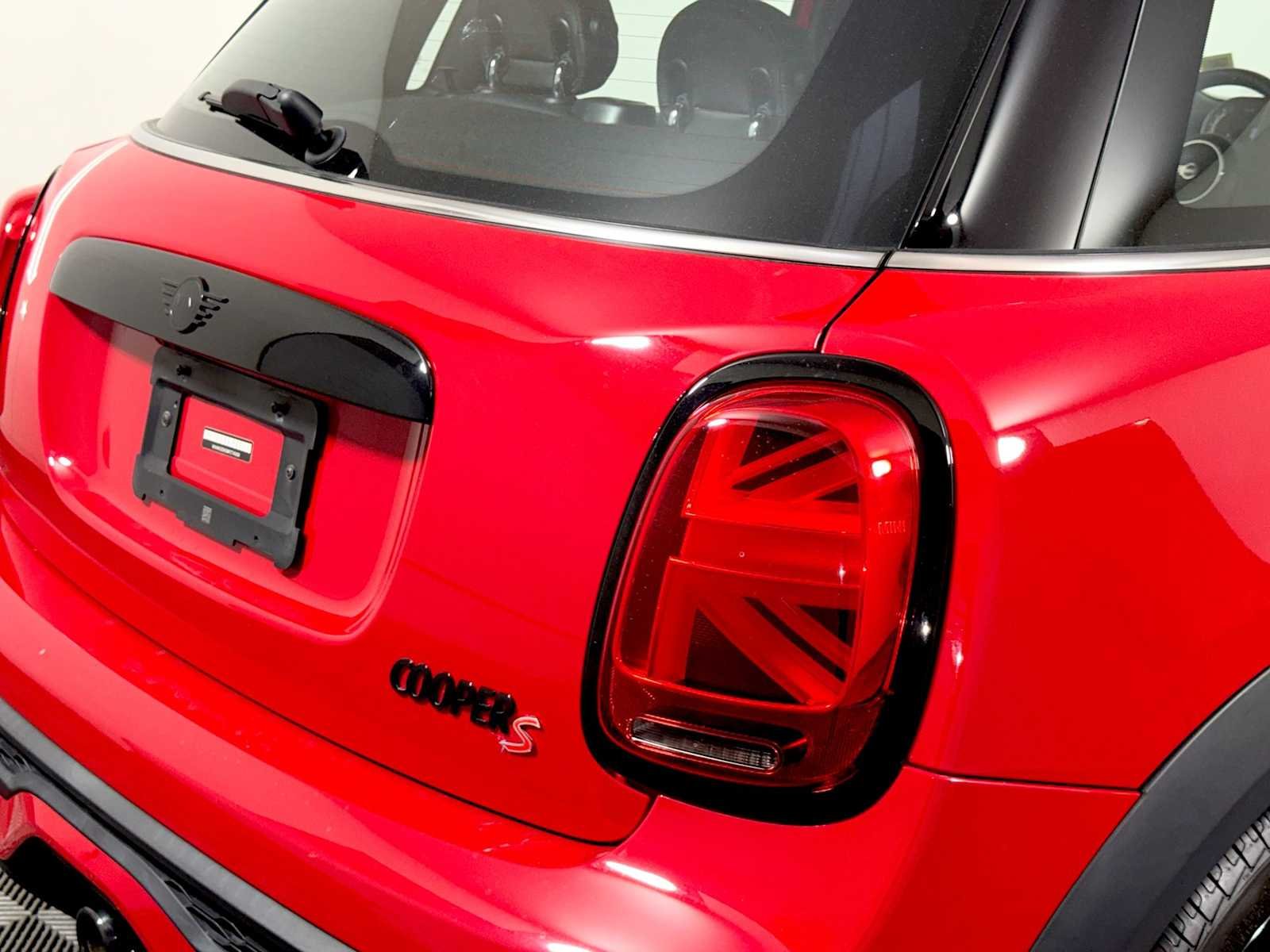 Used 2023 Chili Red MINI Cooper S image 28