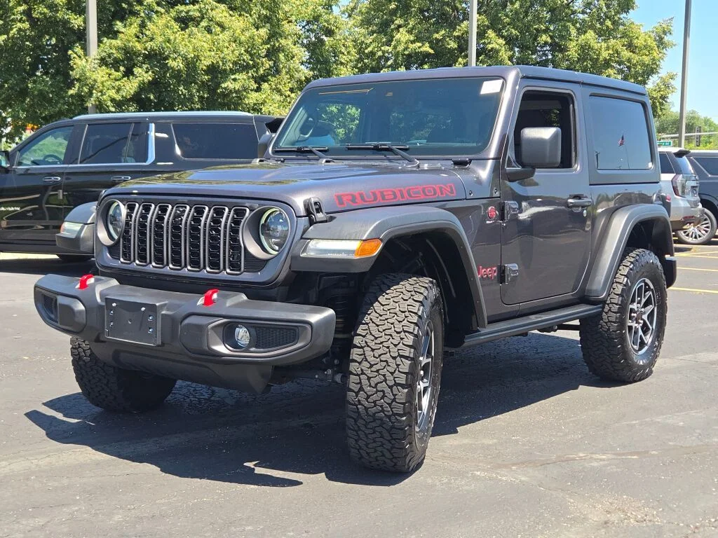 Used 2024 Gray Jeep Rubicon image 5