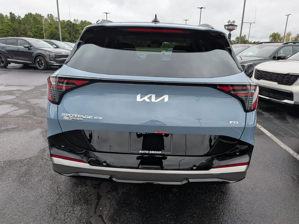 New 2027 Heritage Blue Kia SX-Prestige image 33