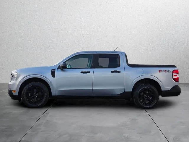 Used 2022 Silver Ford XLT image 2