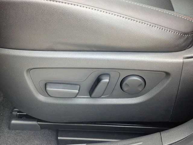 2026 Mazda CX-50 Premium Plus - Photo 14