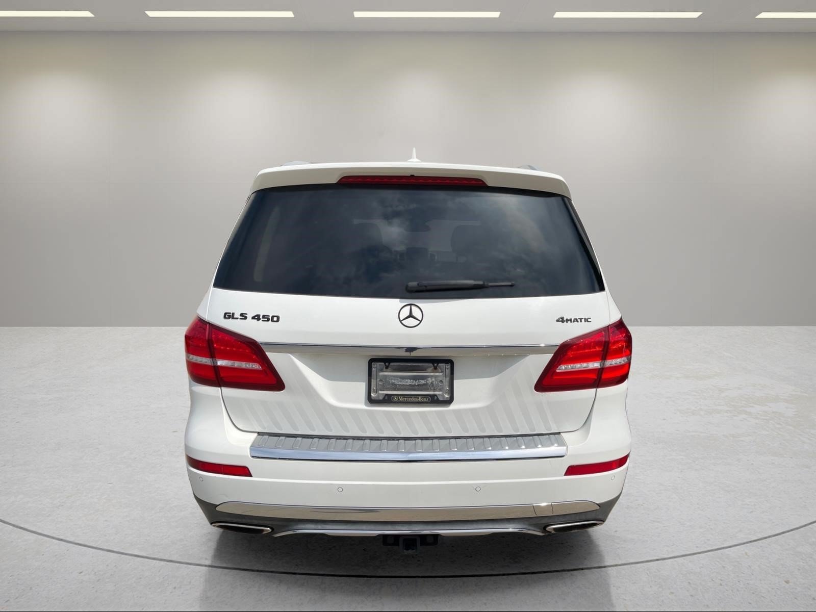 Used 2017  Mercedes-Benz GLS 450 image 6