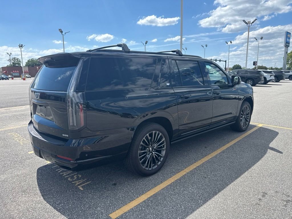 Used 2025 Black Cadillac Sport Platinum image 5
