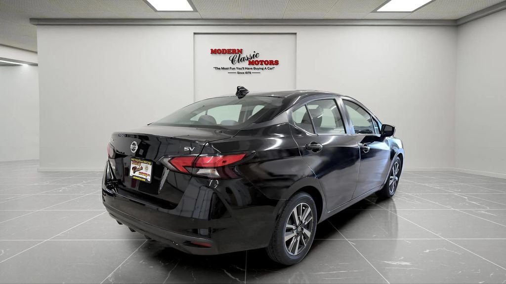 Used 2021 Black Nissan 1.6 SV image 7