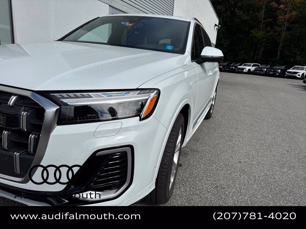 Used 2025 White Audi 55 Prestige image 3