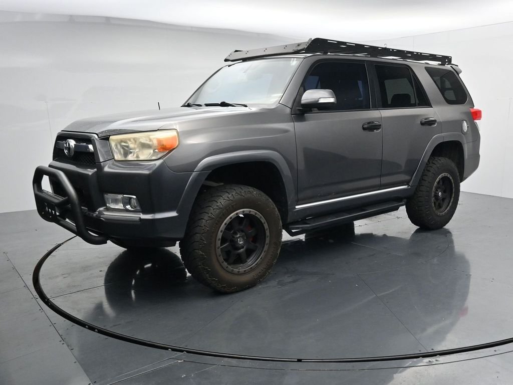 Used 2010 Gray Toyota SR5 image 4