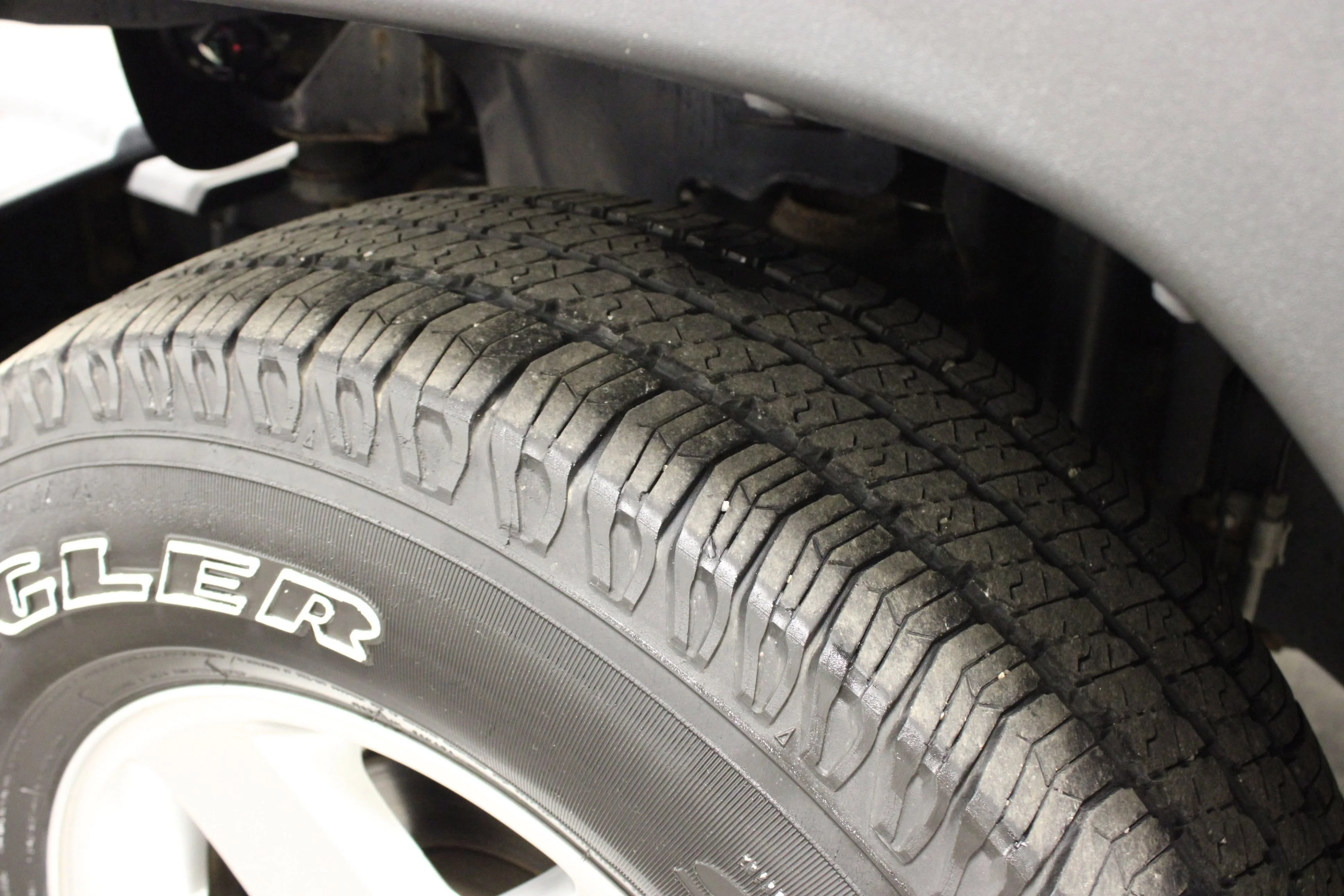 Used 2015 Black Clearcoat Jeep Sport image 11