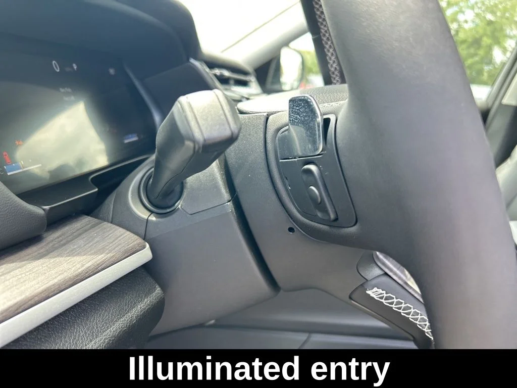 Used 2024 Silver Jeep Limited image 37