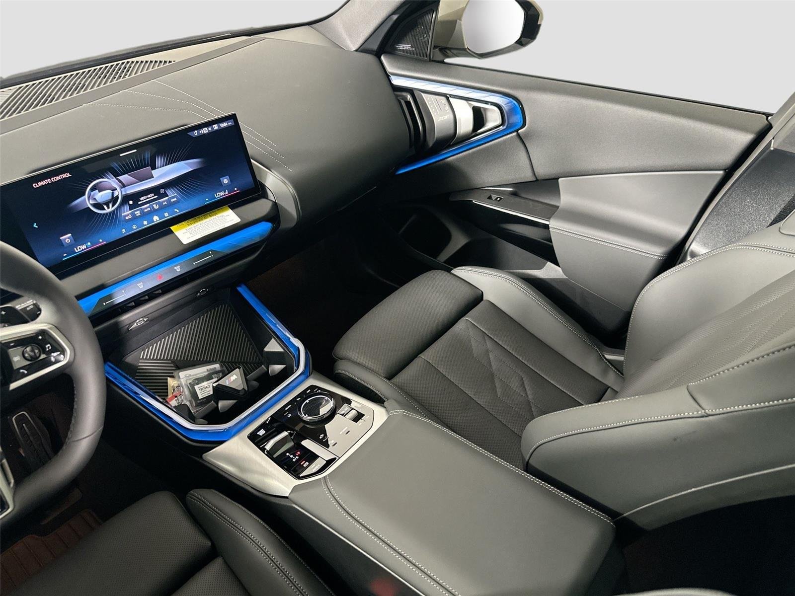 New 2026 Dune Grey Metallic BMW 30 xDrive image 25
