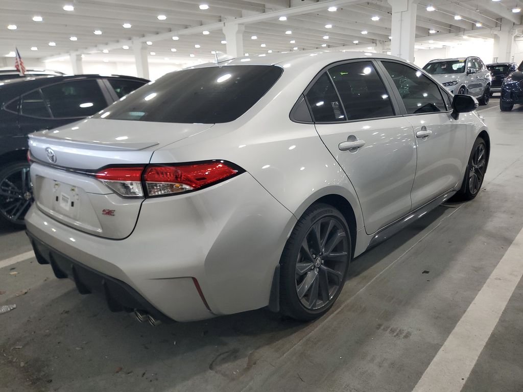 Used 2025 Classic Silver Metallic Toyota SE image 3