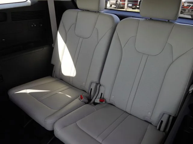Used 2023 White Kia SX image 13
