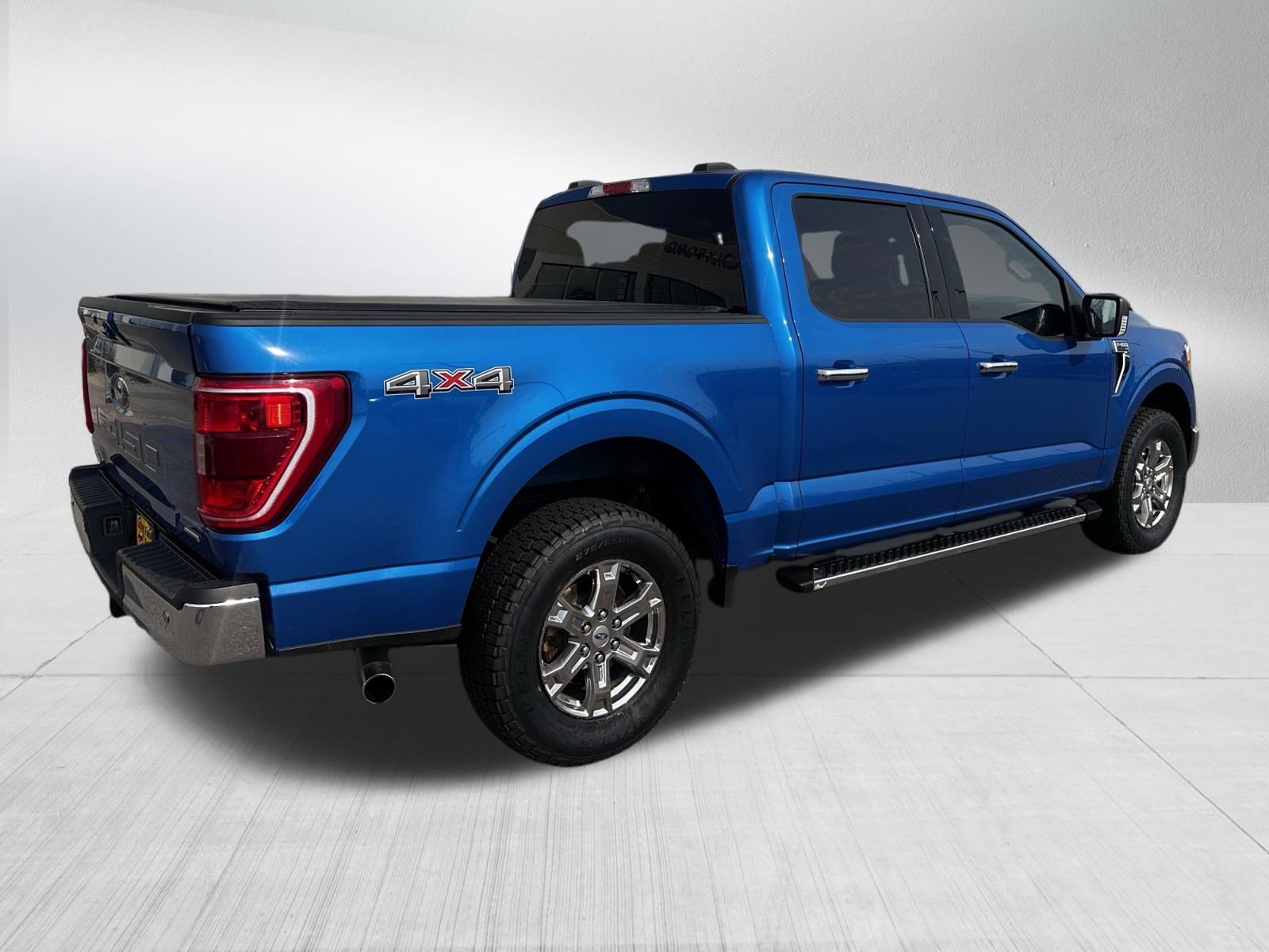Used 2021 Velocity Blue Metallic Ford XLT image 7
