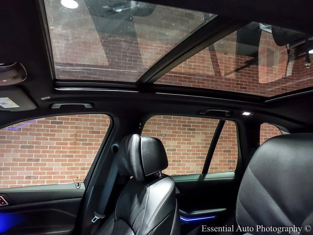 2026 BMW X5 M60i - Photo 16
