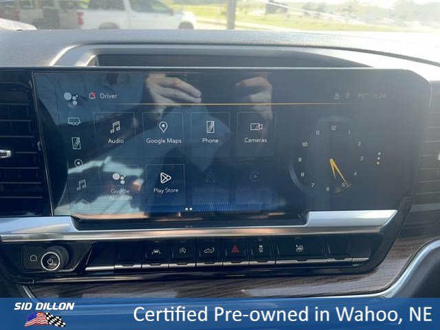Used 2024 Summit White Chevrolet LT image 14