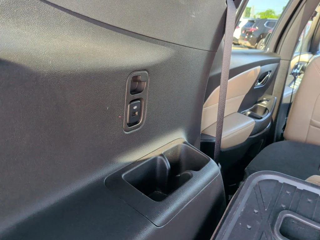 Used 2023 Gray Chevrolet Premier image 37