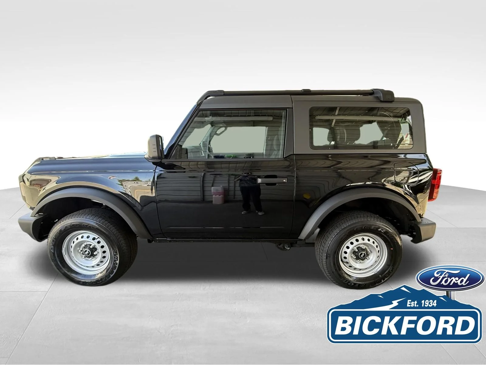 New 2026 Black Ford Base image 9