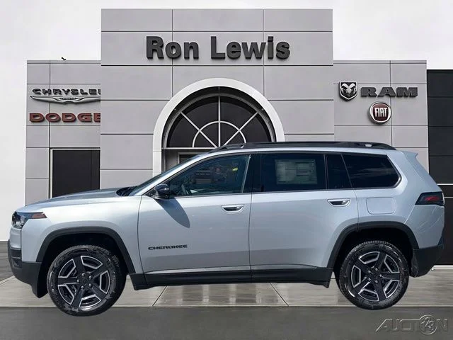 New 2026 Silver Zynith Clearcoat Jeep Limited image 1